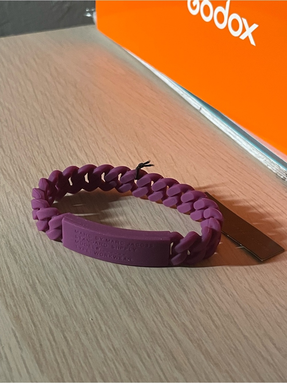 Marc Jacobs Plum Silicone Chain-Link Bracelet